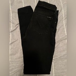EUC Hudson Krista super skinny jeans. Size 27.